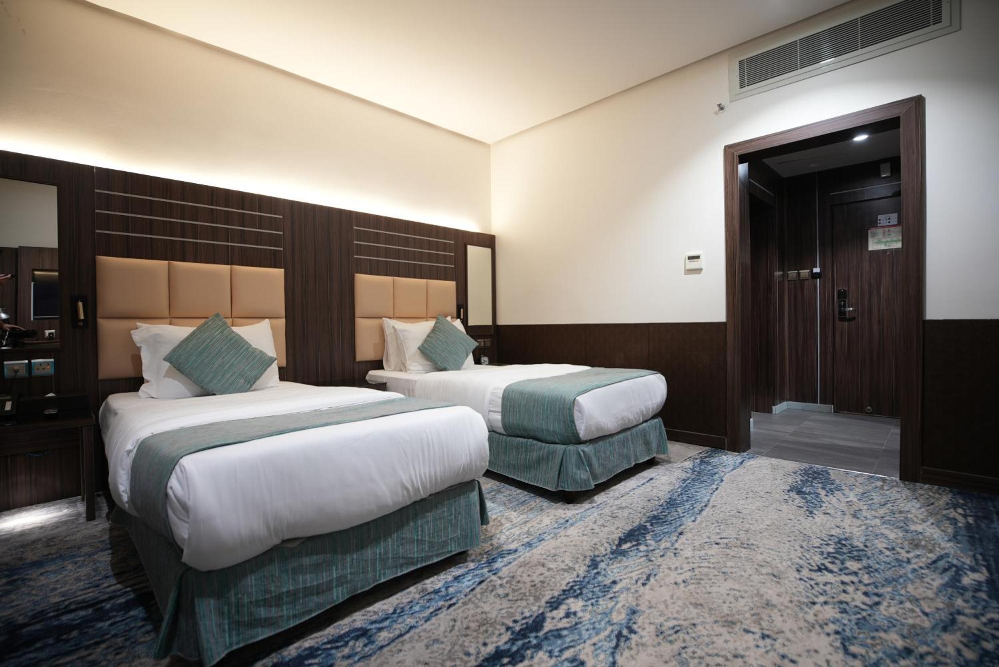 White Diamond Hotel Sari 제다 외부 사진