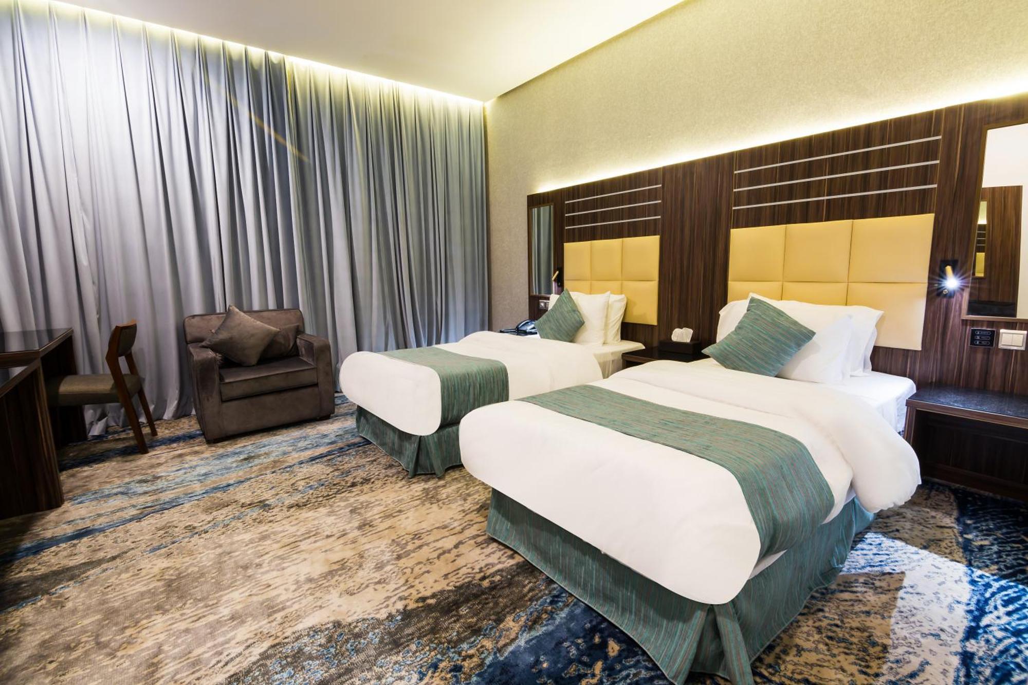 White Diamond Hotel Sari 제다 외부 사진