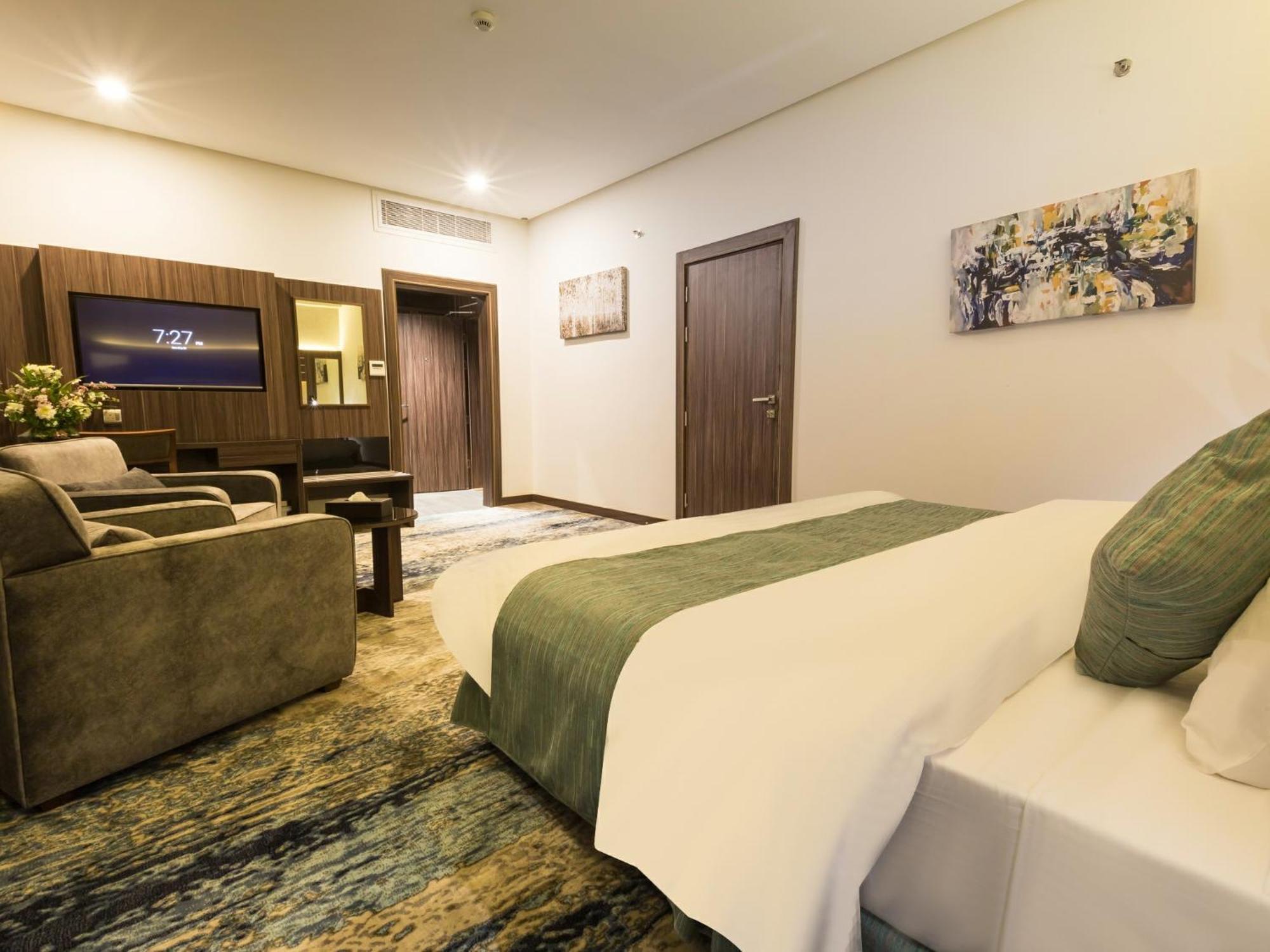White Diamond Hotel Sari 제다 외부 사진