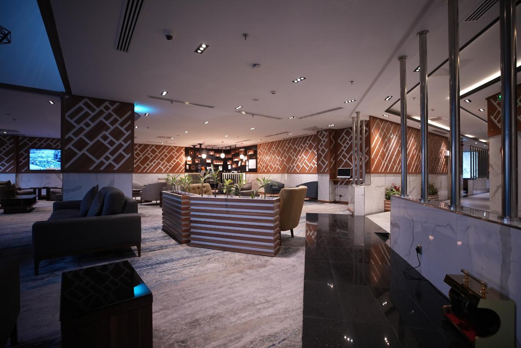 White Diamond Hotel Sari 제다 외부 사진