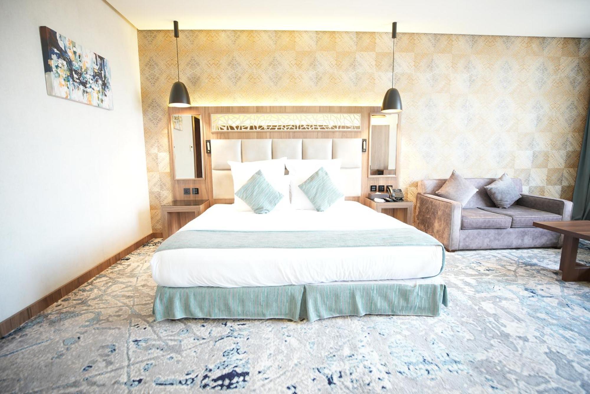 White Diamond Hotel Sari 제다 외부 사진