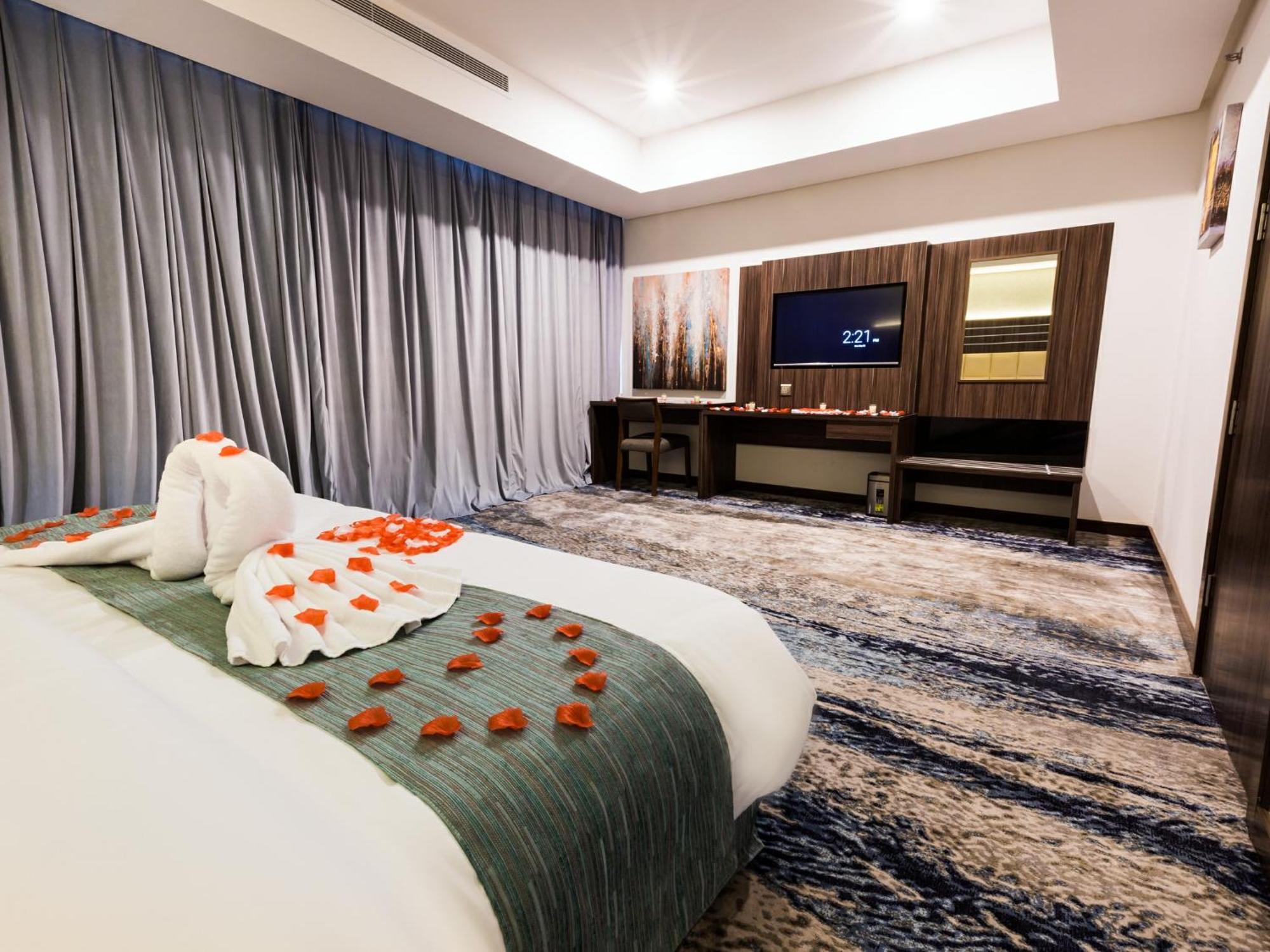 White Diamond Hotel Sari 제다 외부 사진