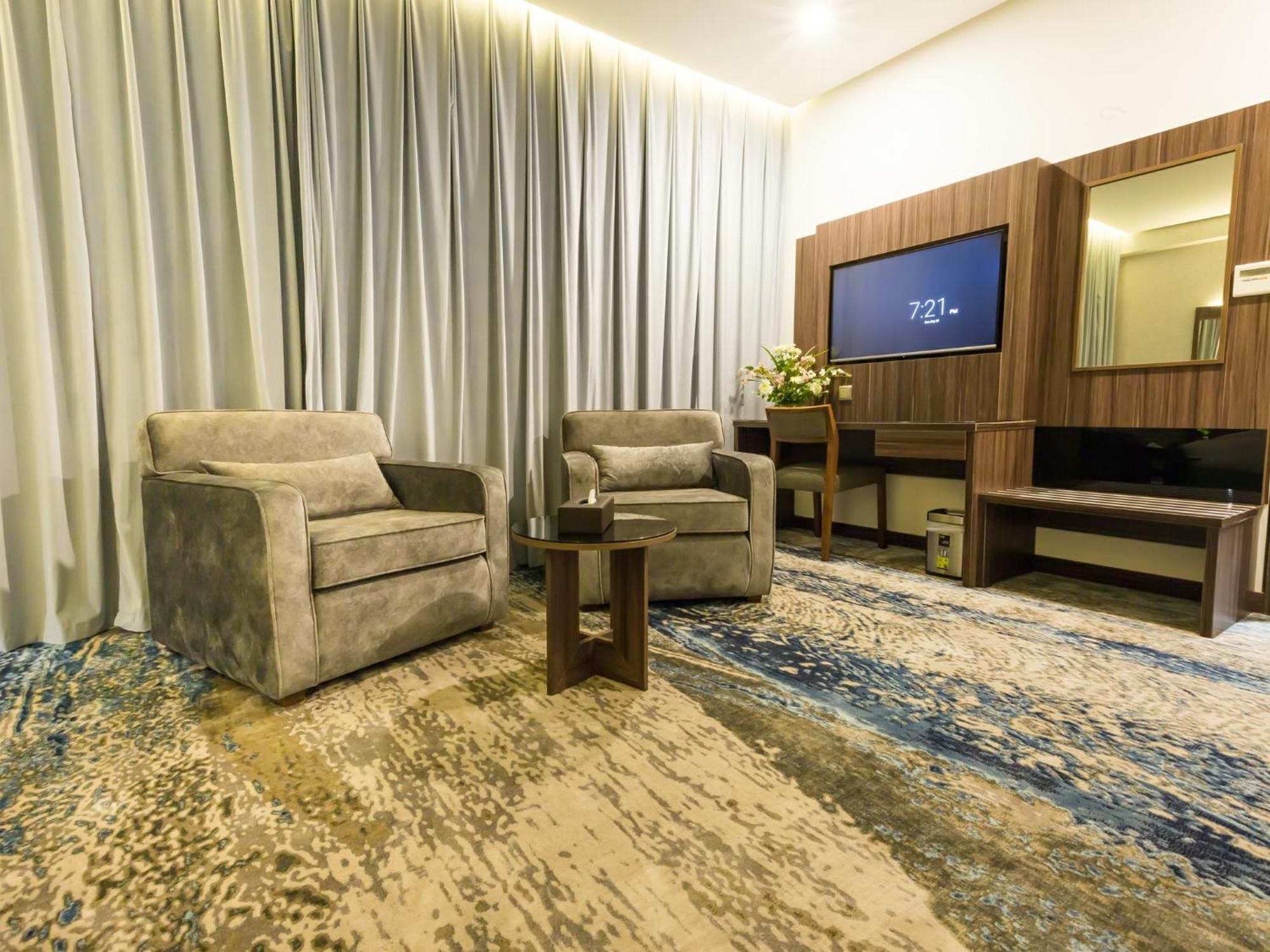 White Diamond Hotel Sari 제다 외부 사진