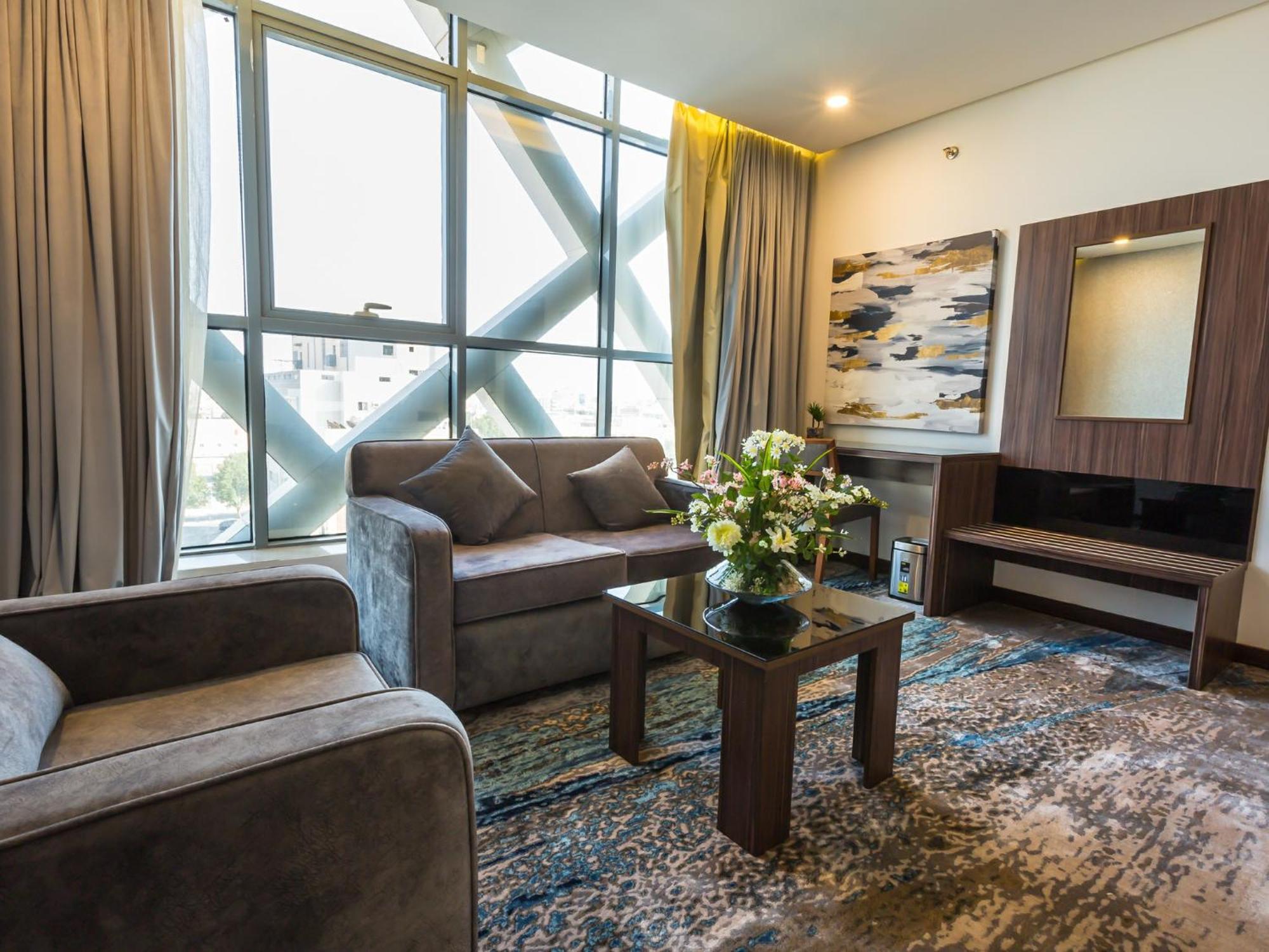 White Diamond Hotel Sari 제다 외부 사진